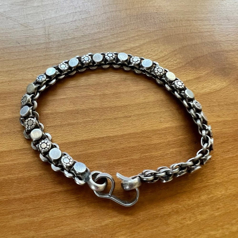 Authentic Vintage Indian Hand-worked Silver Bracelet - Picture 3 of 8